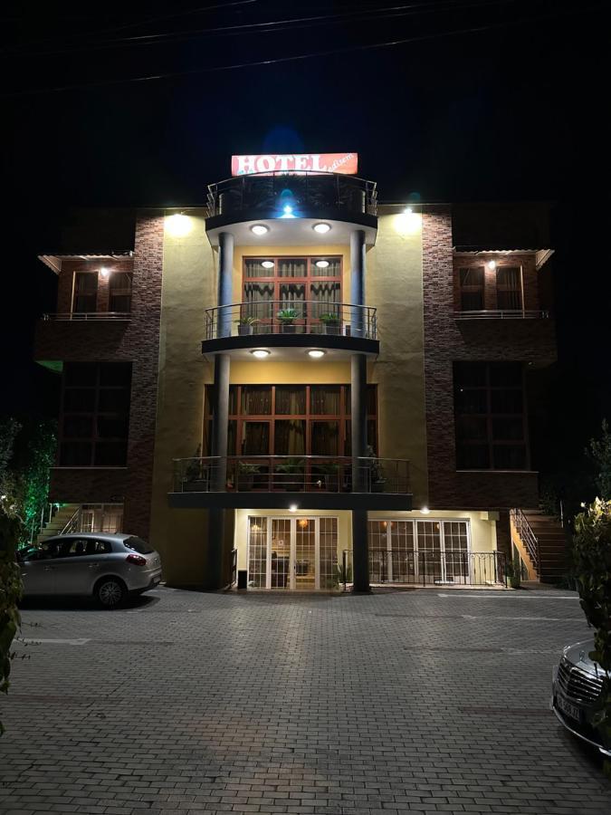 Edisem Hotel Mezez Екстер'єр фото