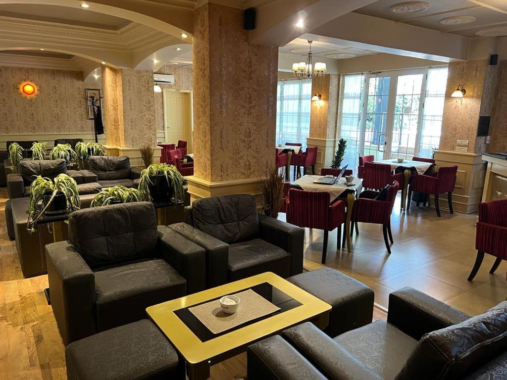 Edisem Hotel Mezez Екстер'єр фото